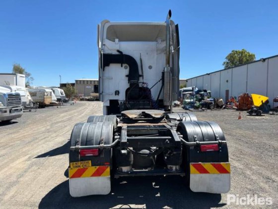 2004年式フレイトライナー・アーゴシー