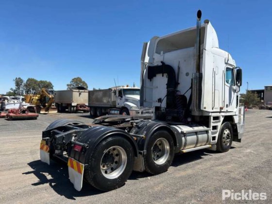 2004年式フレイトライナー・アーゴシー