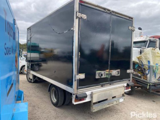 2014年式 日野 300 616