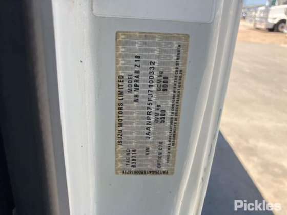 2019年式 いすゞ NPR