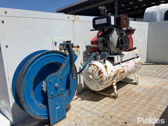 2019年式 いすゞ NPR