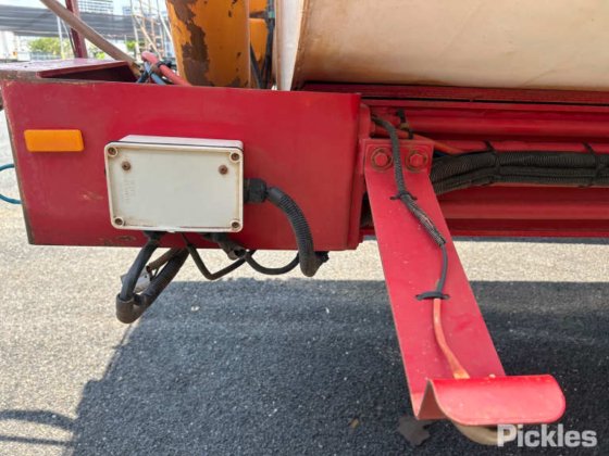 2011 アズメブ グローバル トレーラー ロードトレイン