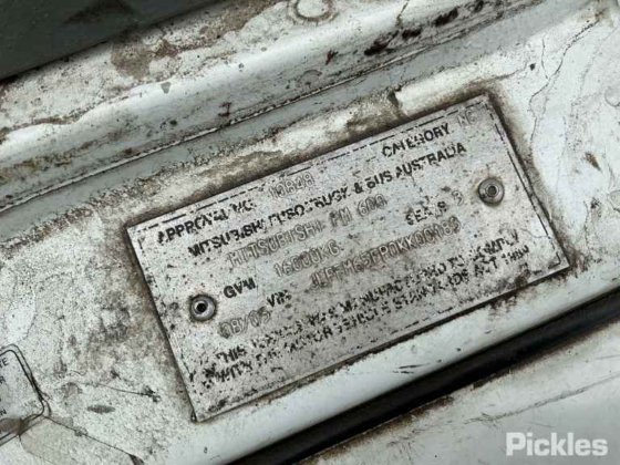 2005年 三菱 FM600