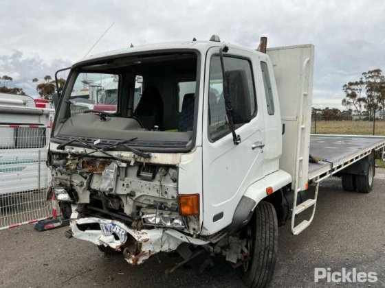 2005年 三菱 FM600