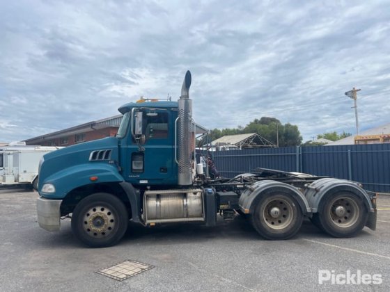 2015 マック・グラナイト