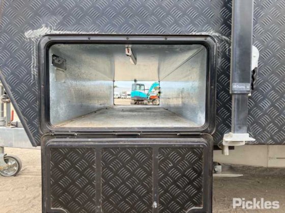 2014年式ロータス・フリーランダー