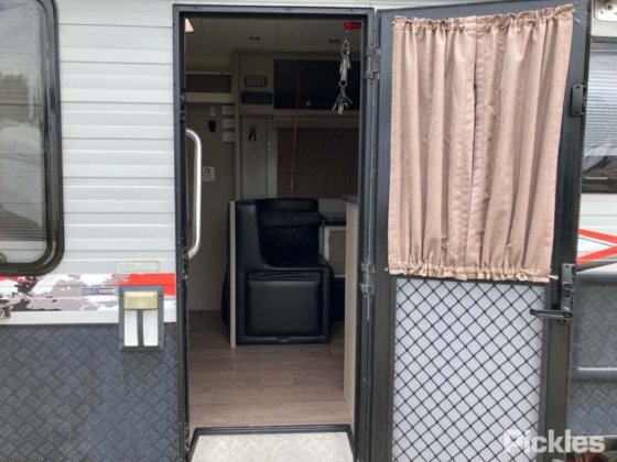 2014年式ロータス・フリーランダー