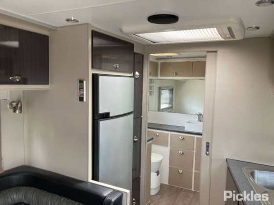 2014年式ロータス・フリーランダー