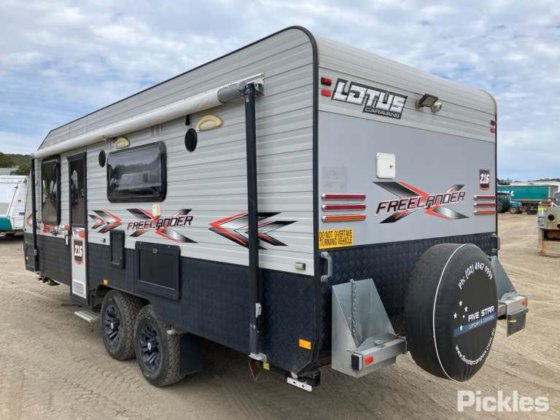 2014年式ロータス・フリーランダー