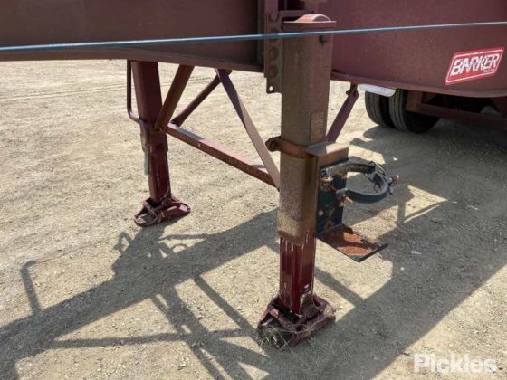 2017 Barker 重型三轴卡车