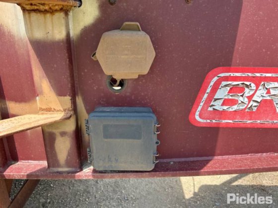 2017 Barker 重型三轴卡车