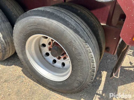 2017 Barker 重型三轴卡车