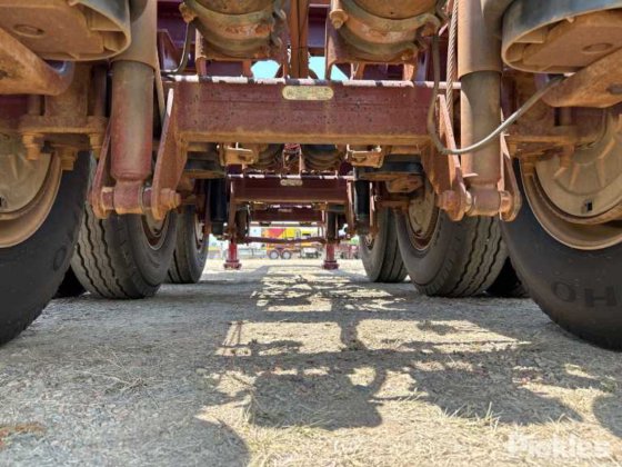 2017 Barker 重型三轴卡车