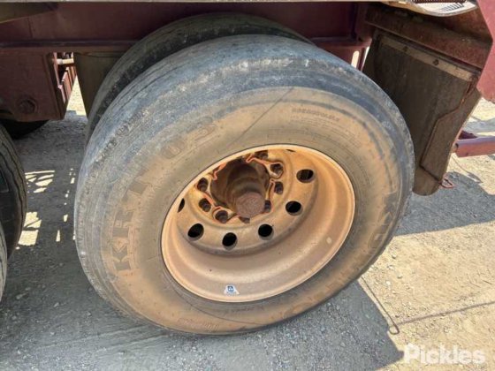 2017 Barker 重型三轴卡车