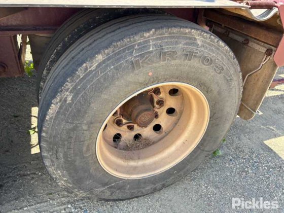 2017 Barker 重型三轴卡车