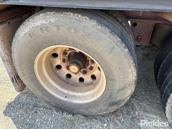 2017 Barker 重型三轴卡车