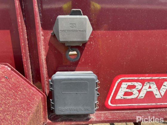 2017 Barker 重型三轴卡车