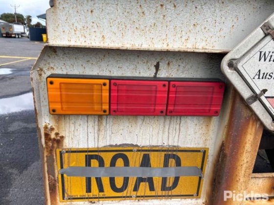 2022 マキシトランス ST3