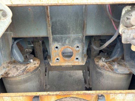 2022 マキシトランス ST3