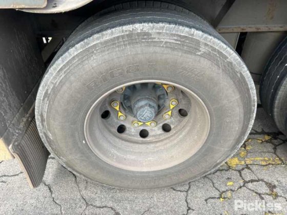 2022 マキシトランス ST3