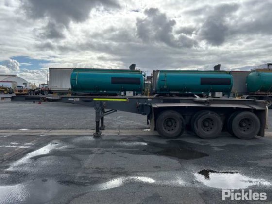 2022 マキシトランス ST3