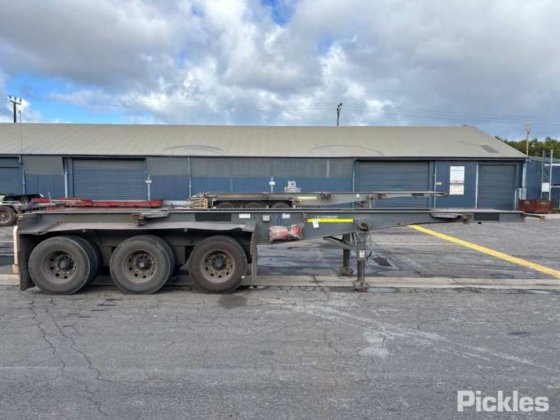 2022 マキシトランス ST3