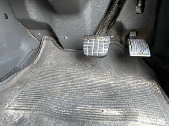 2016款麦克三叉戟