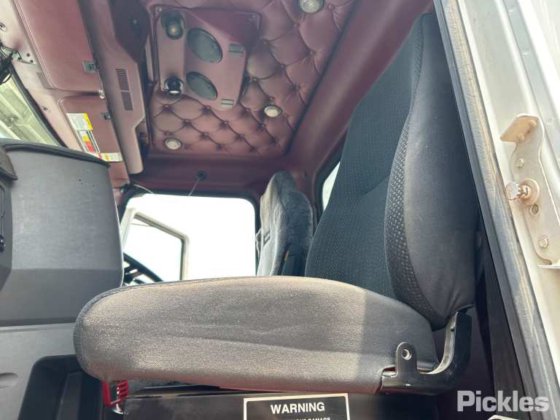 2016款麦克三叉戟