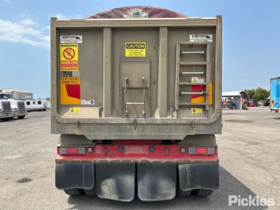 2016款麦克三叉戟