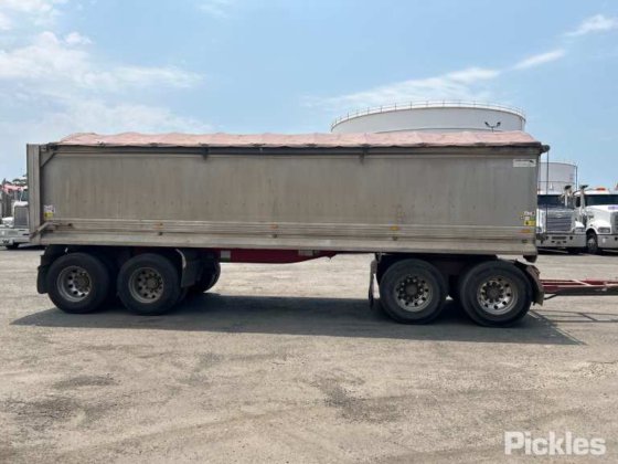 2016款麦克三叉戟