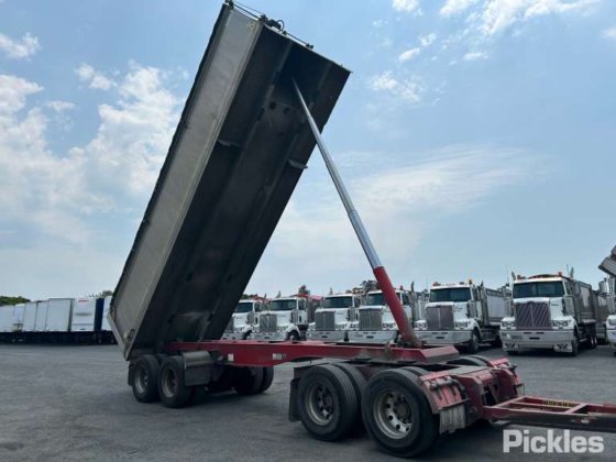 2016款麦克三叉戟