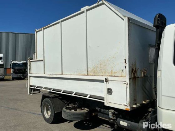 2008年 三菱ふそう ファイター