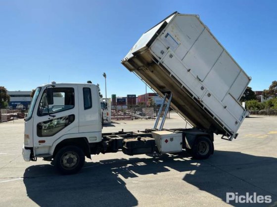 2008年 三菱ふそう ファイター