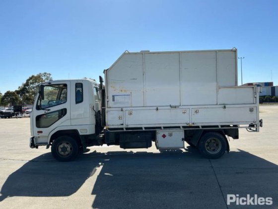 2008年 三菱ふそう ファイター