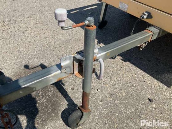 2010 ADエンジニアードトレーラー