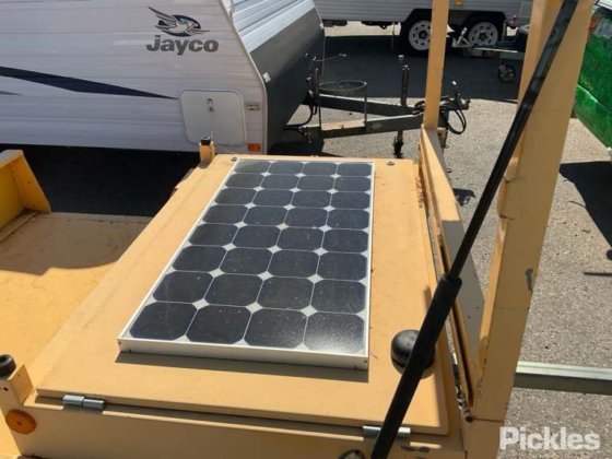 2010 ADエンジニアードトレーラー