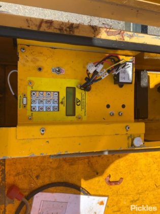 2010 ADエンジニアードトレーラー