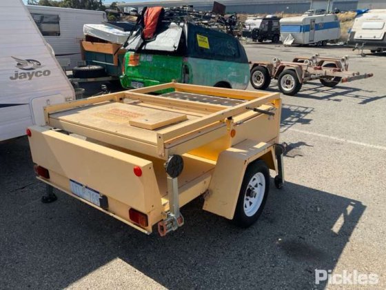 2010 ADエンジニアードトレーラー