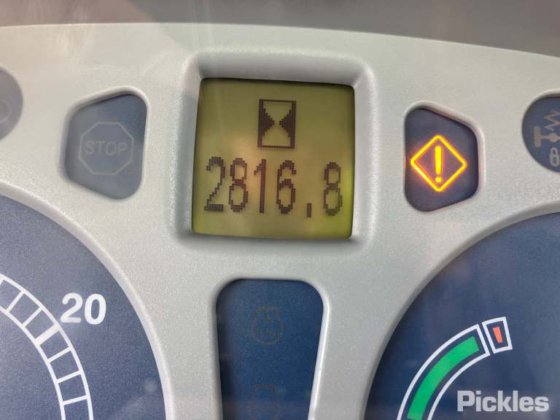 ニューホランド T7.185