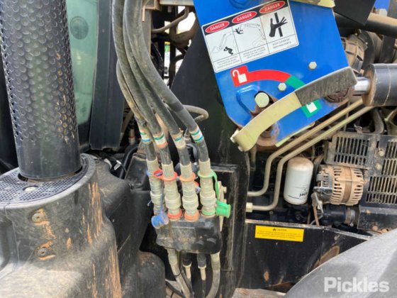 ニューホランド T7.185