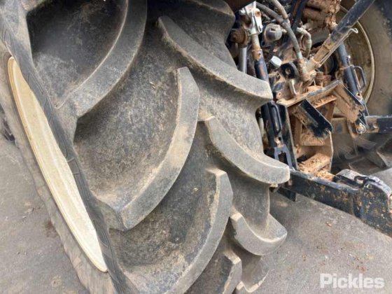 ニューホランド T7.185