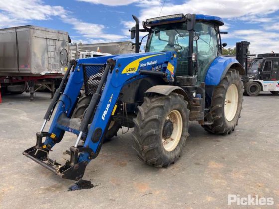 ニューホランド T7.185