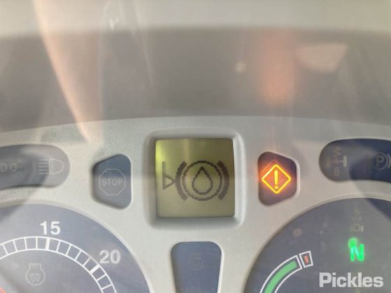 ニューホランド T7.185