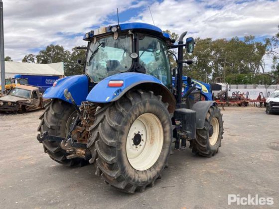 ニューホランド T7.185