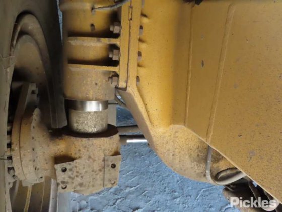 2005年式キャタピラー773E