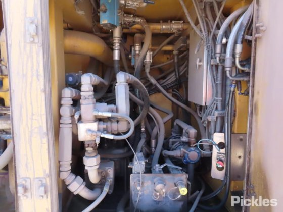 2005年式キャタピラー773E