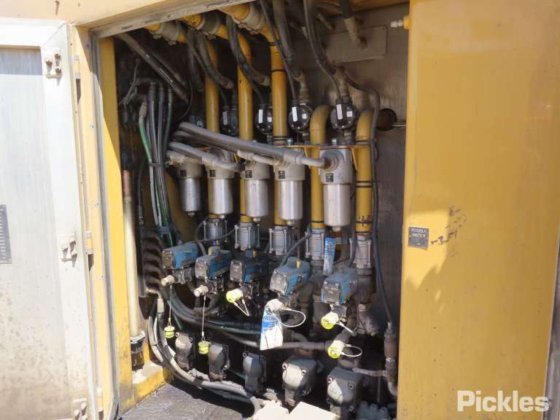 2005年式キャタピラー773E