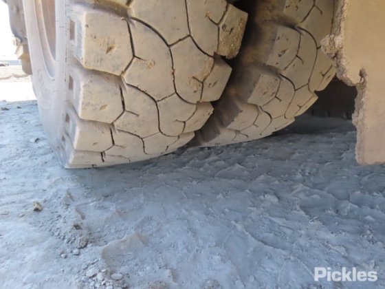 2005年式キャタピラー773E