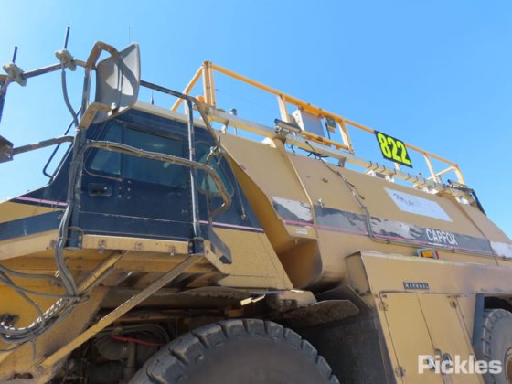 2005年式キャタピラー773E