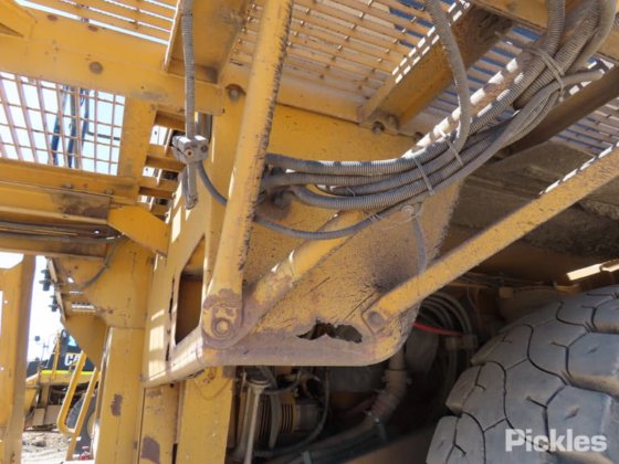 2005年式キャタピラー773E